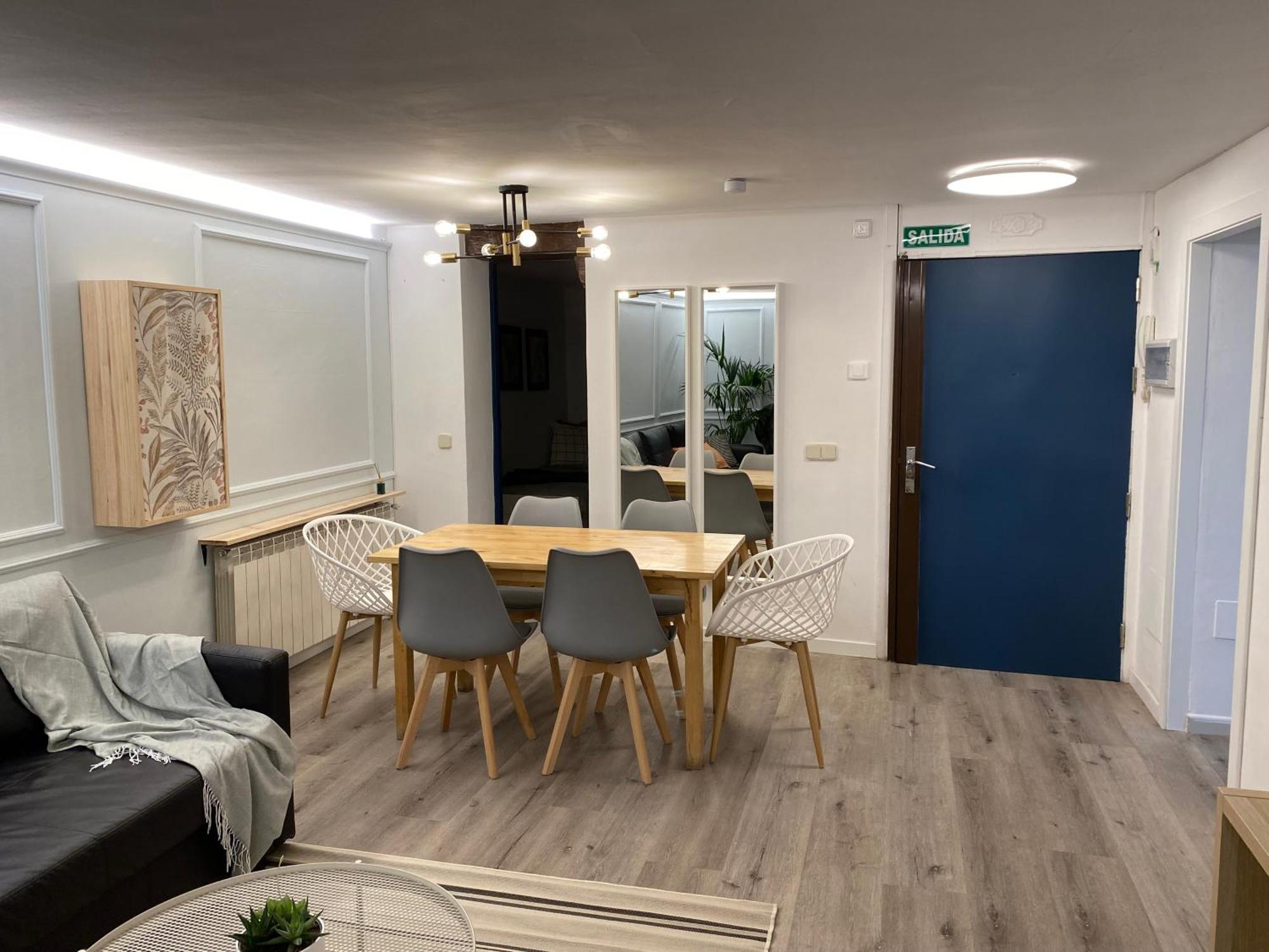 דירות Apartamento Madrid Centro - Barrio De Las Letras מראה חיצוני תמונה